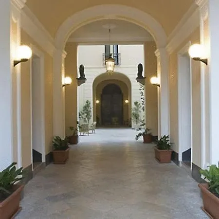 Aparthotel Palazzo Serraino Trapani